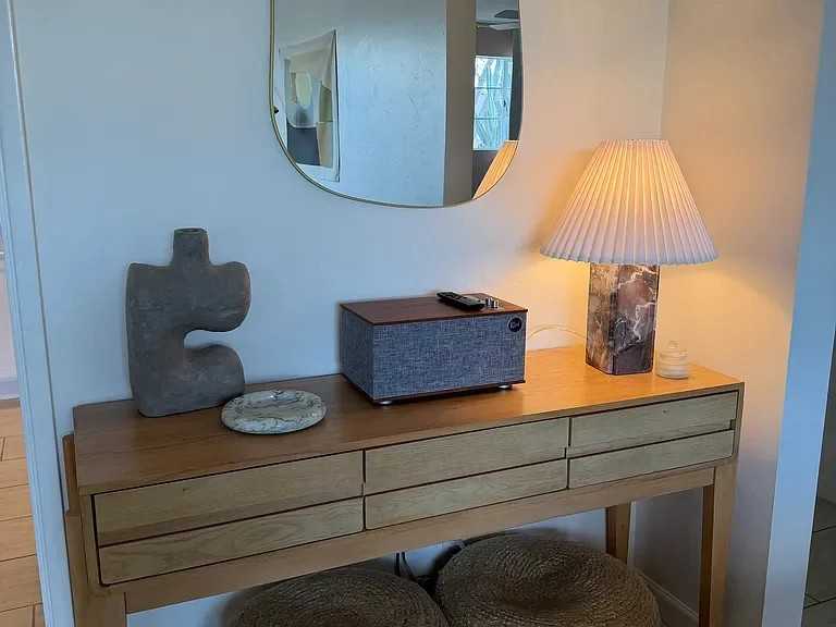 2041 W Marlette Ave - Photo 5 of 20