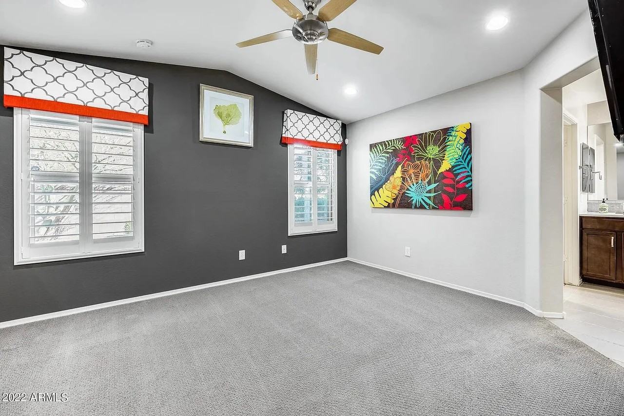 3033 S 185th Dr - Photo 6 of 12