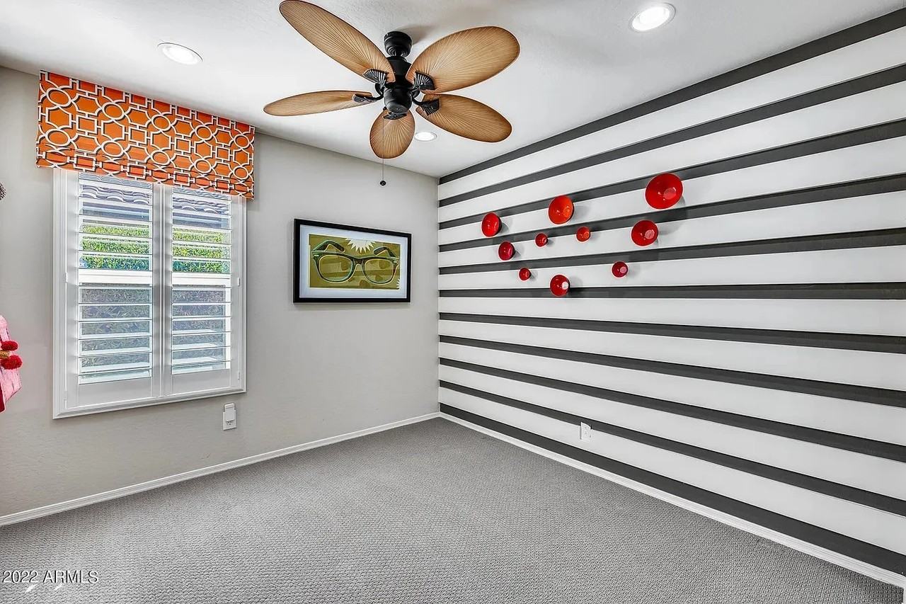 3033 S 185th Dr - Photo 7 of 12