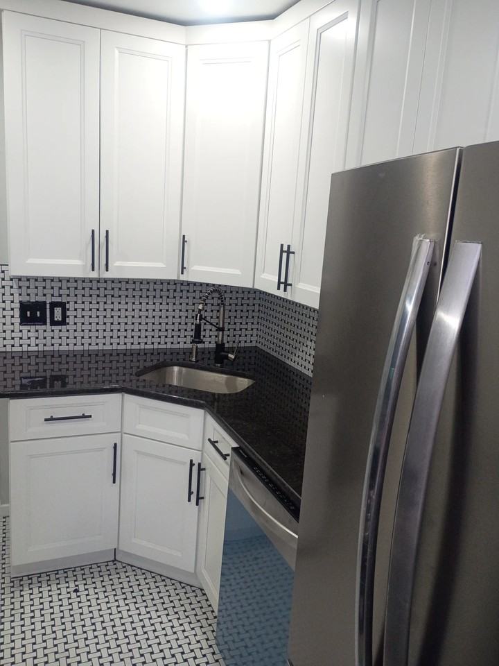 420 Reservoir St - Photo 6 of 7