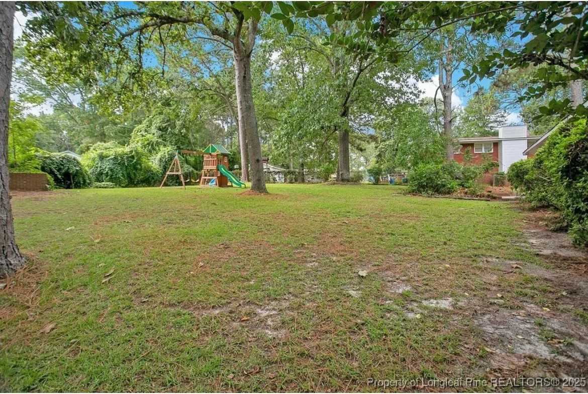 607 Oakdale Dr - Photo 4 of 8