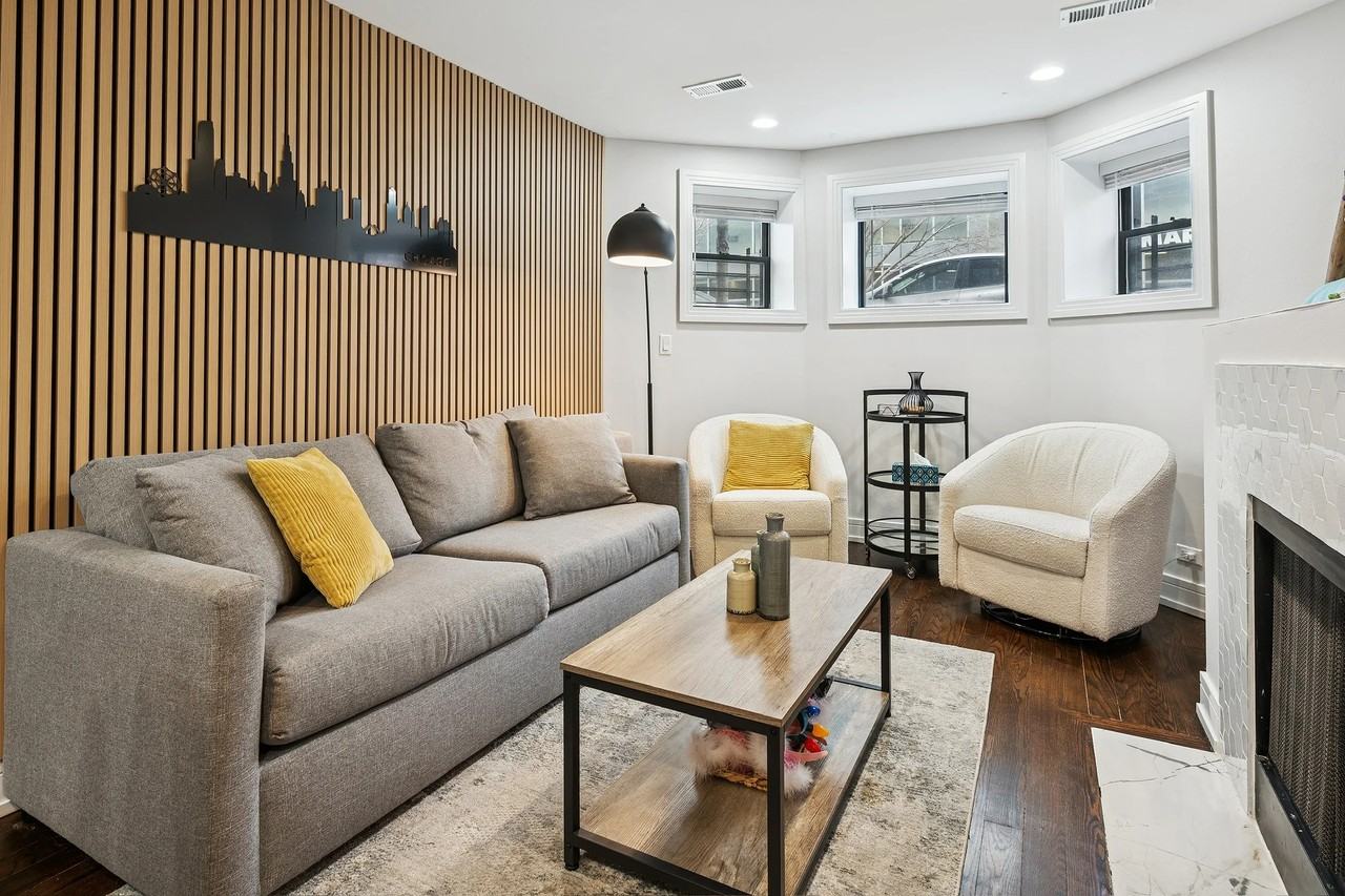 805 W Bradley Pl #G - Photo 3 of 10