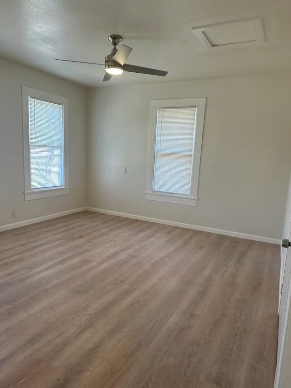 649 E Price St - Photo 2 of 12