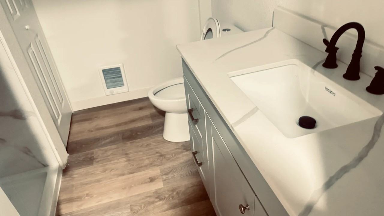 12706 94th Ave E - Photo 4 of 16