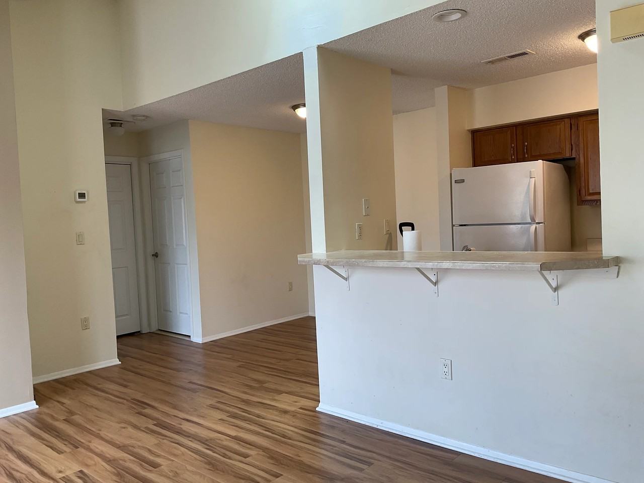 2110 Aspen Dr - Photo 5 of 17