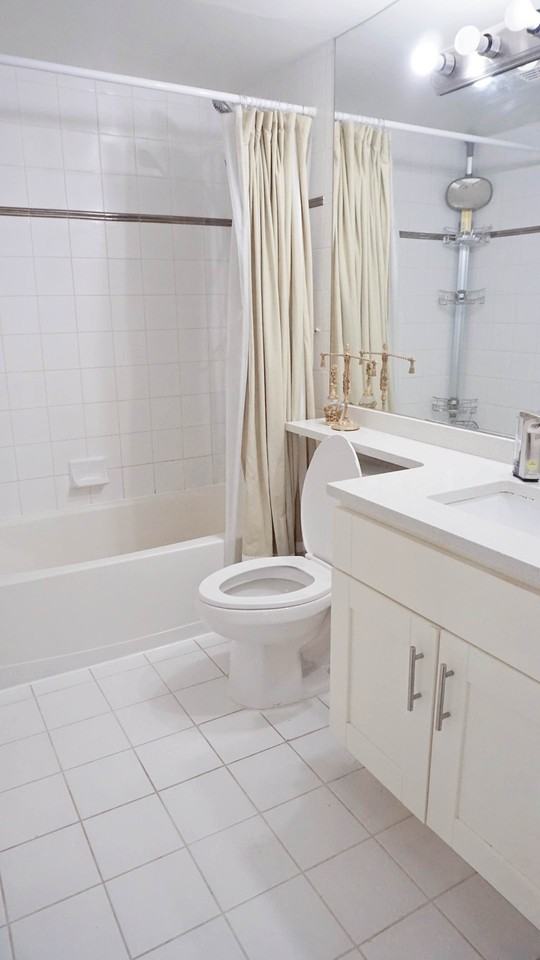 438 Seymour Street #1801 - Photo 6 of 8