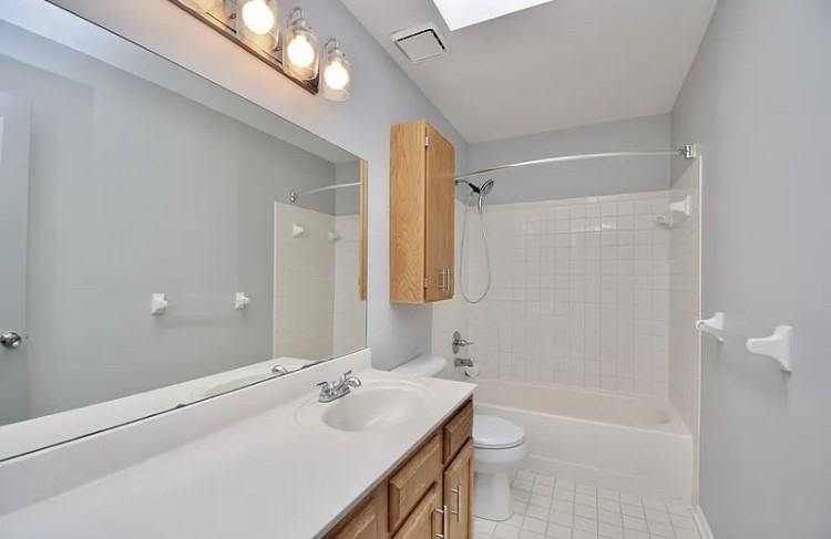 2448 Clybourn Pl #NA - Photo 3 of 15