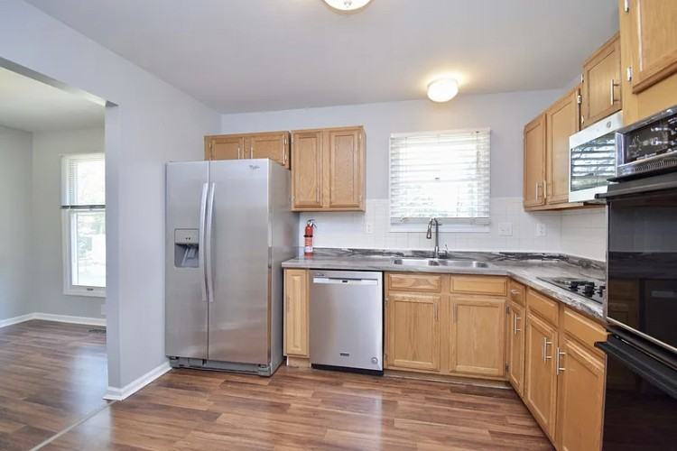 2448 Clybourn Pl #NA - Photo 4 of 15