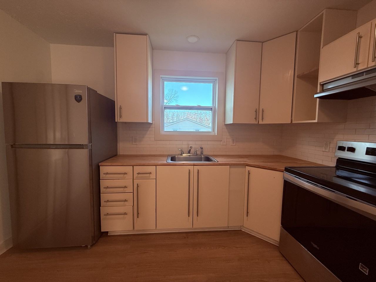 134 Kenmore Ave #NA - Photo 6 of 15