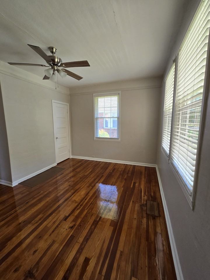 19 Poplar St Ne #NA - Photo 7 of 14