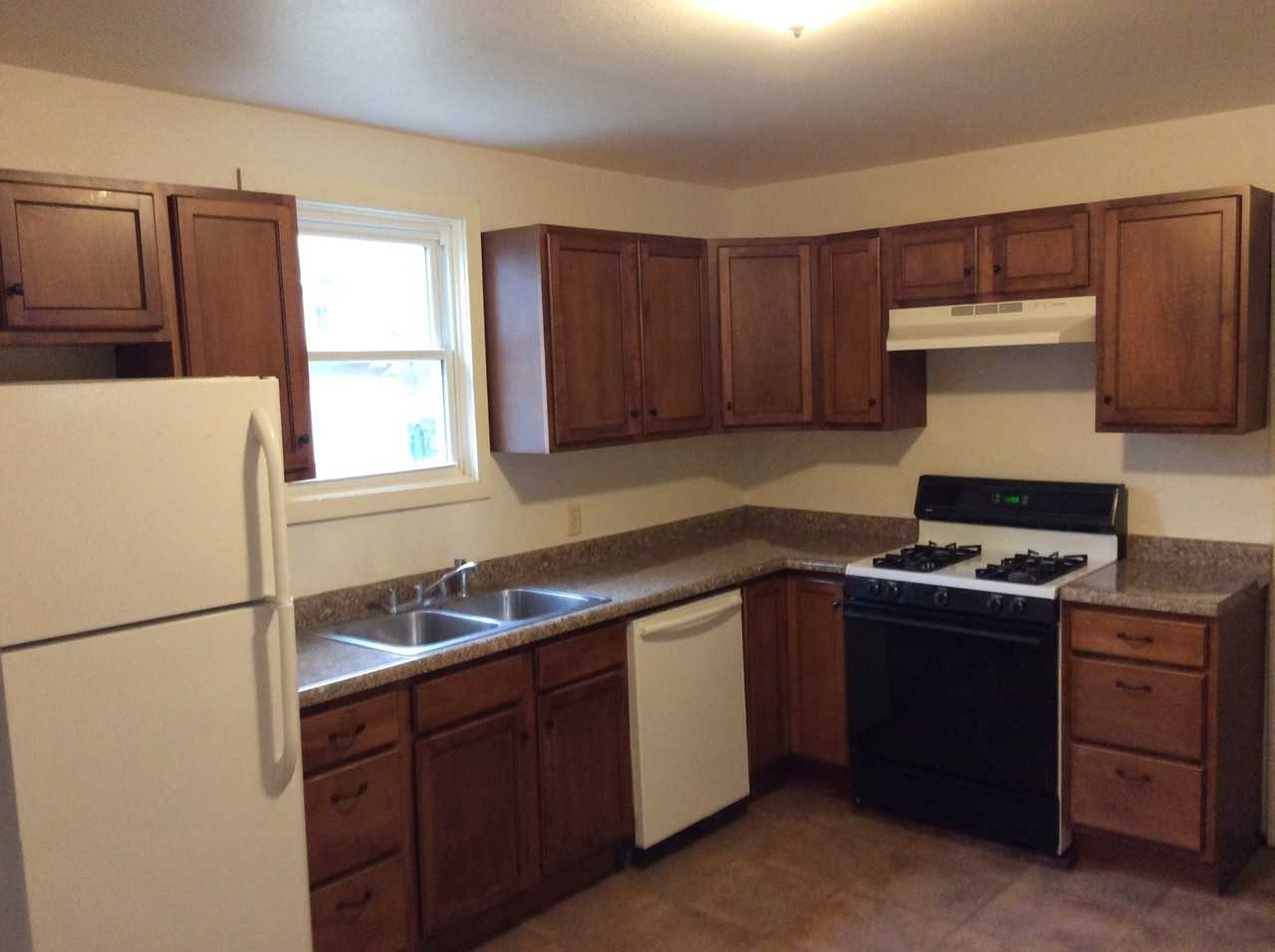 524 W 3rd St #NA - Photo 2 of 7