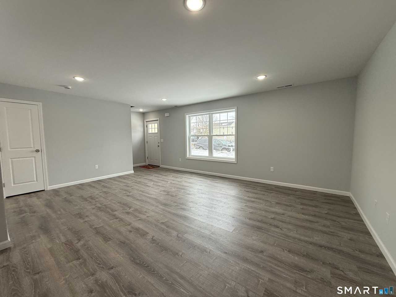 96 Collis St - Photo 5 of 13