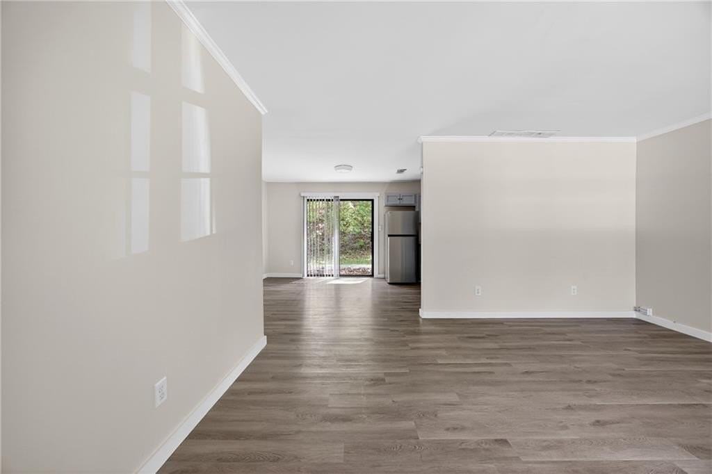 6000 Mallory Rd - Photo 4 of 21