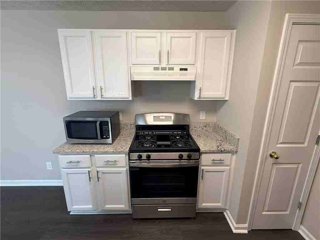 13341 Harpley Ct - Photo 6 of 33