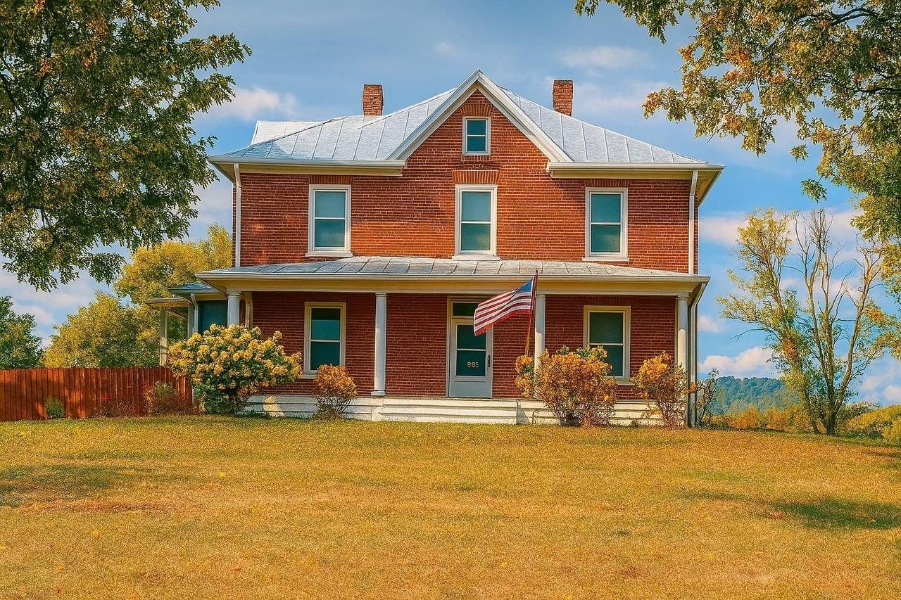 3039 John Wayland Hwy - Photo 2 of 32