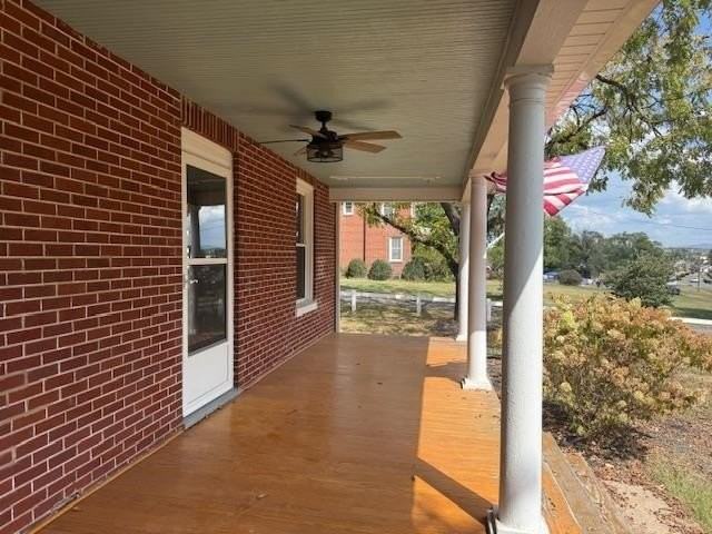 3039 John Wayland Hwy - Photo 4 of 32