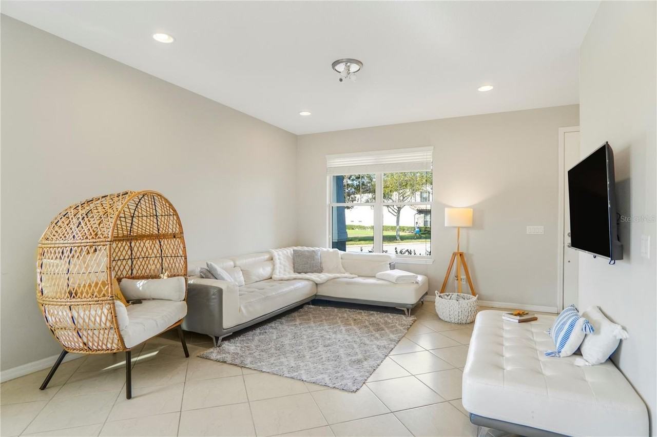 7245 Half Moon Lake Dr - Photo 5 of 50