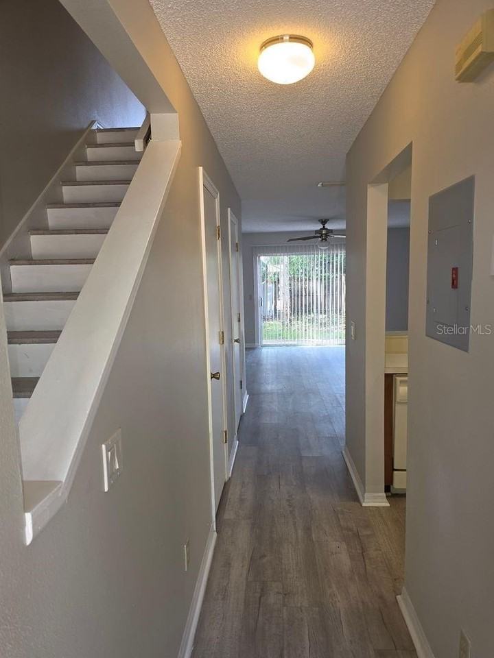 3433 Joe Murell Dr - Photo 3 of 40