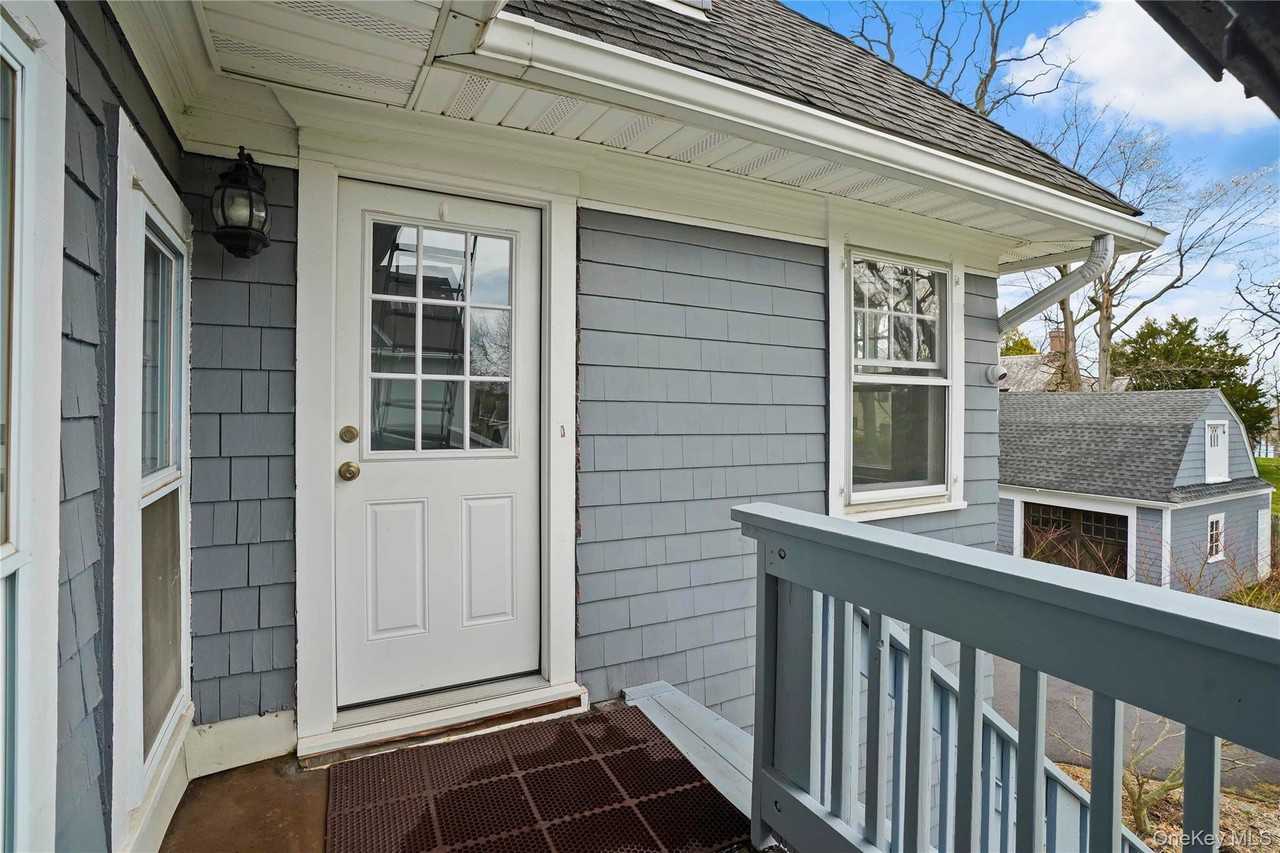 9 Ridgeview Ave - Photo 3 of 20