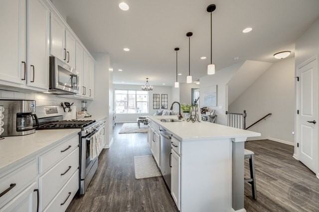 871 Finley Dr - Photo 7 of 20