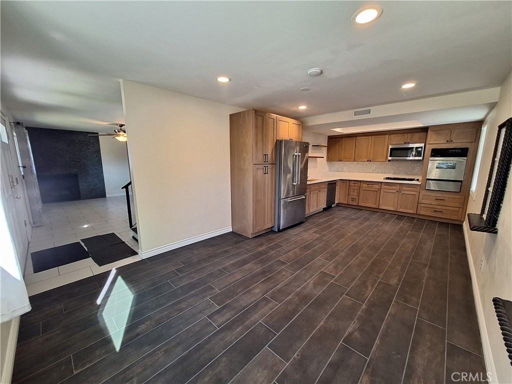 2305 Rockefeller Ln #A - Photo 6 of 49