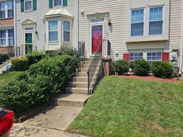 featured image of Pine Drift Dr