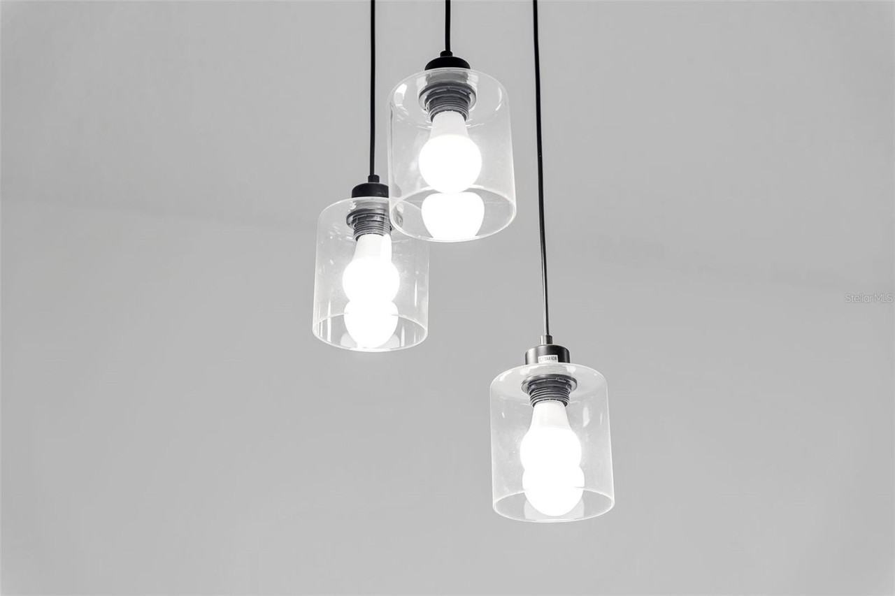 2211 Sw 153rd Pl - Photo 6 of 50