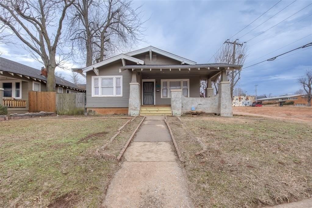 726 Nw 24th St - Photo 2 of 36