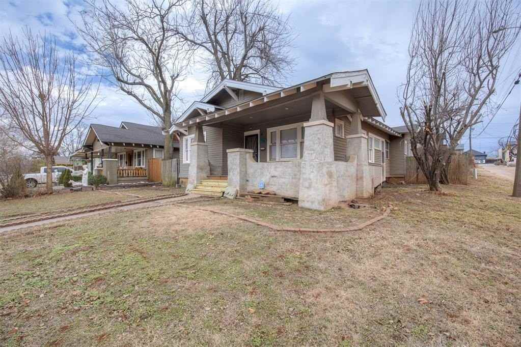 726 Nw 24th St - Photo 3 of 36