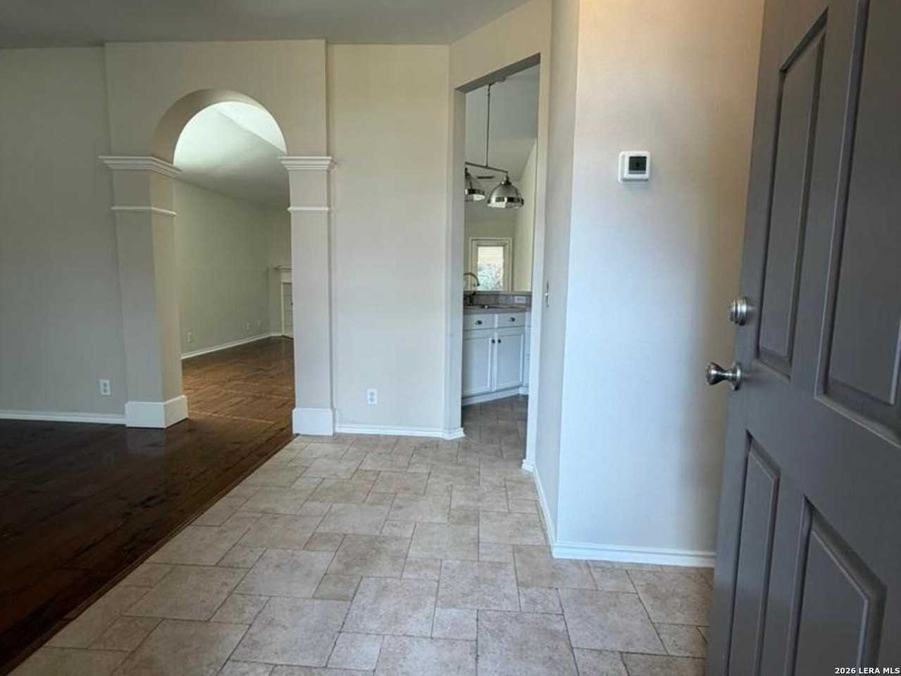 2803 Rio Bravo Ct - Photo 2 of 27