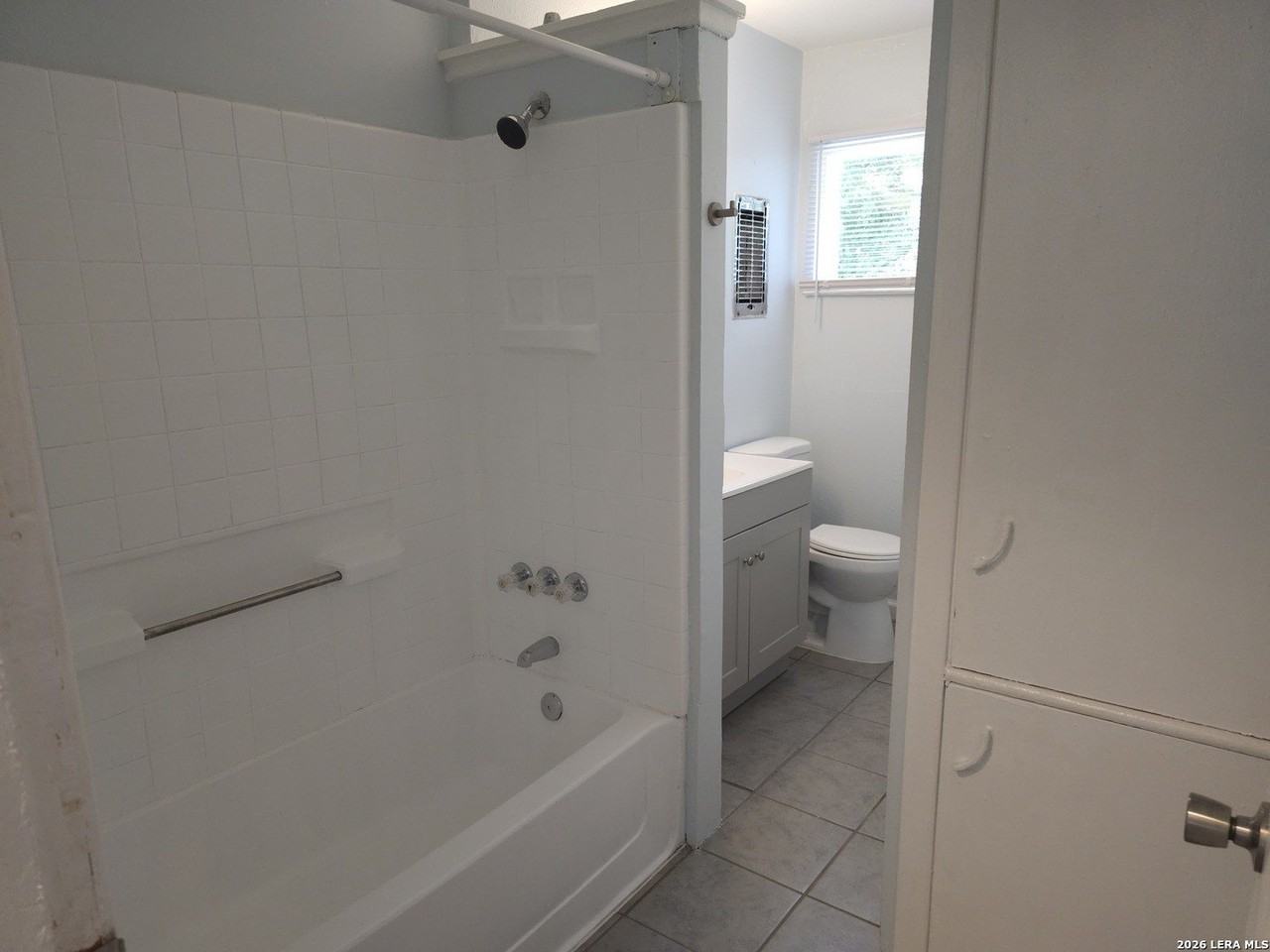 5619 Stonybrook Dr - Photo 7 of 11