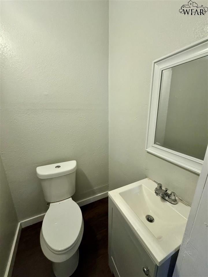 2142 Avenue E - Photo 5 of 10