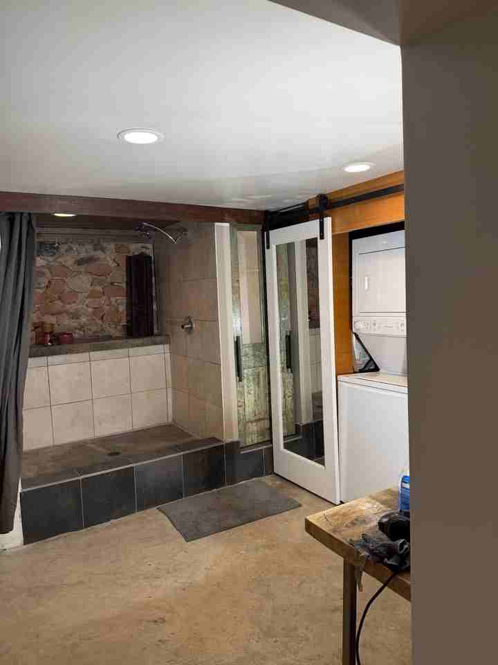 553 E St #BS - Photo 2 of 14