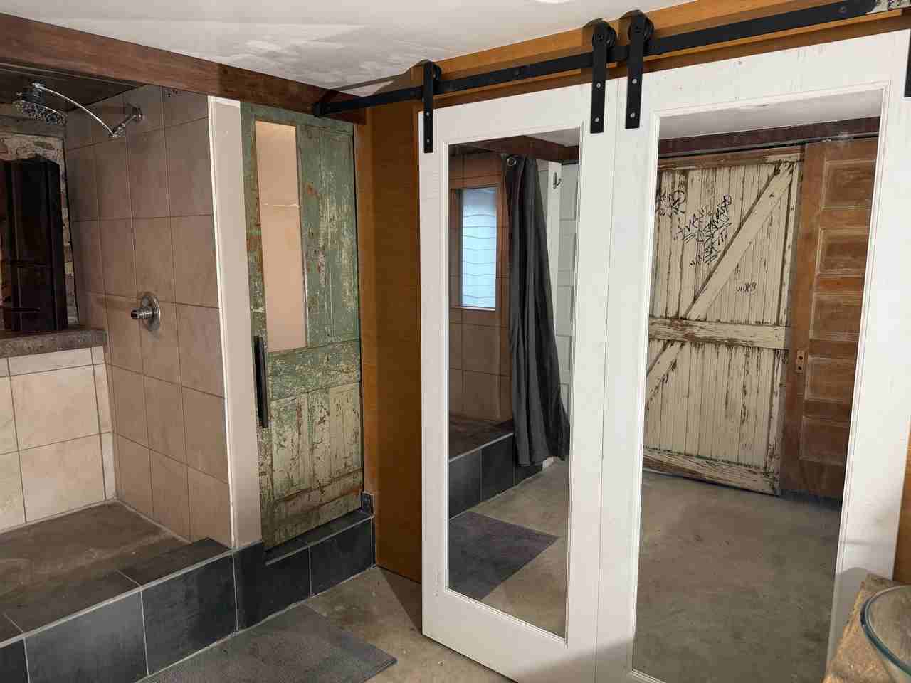 553 E St #BS - Photo 5 of 14