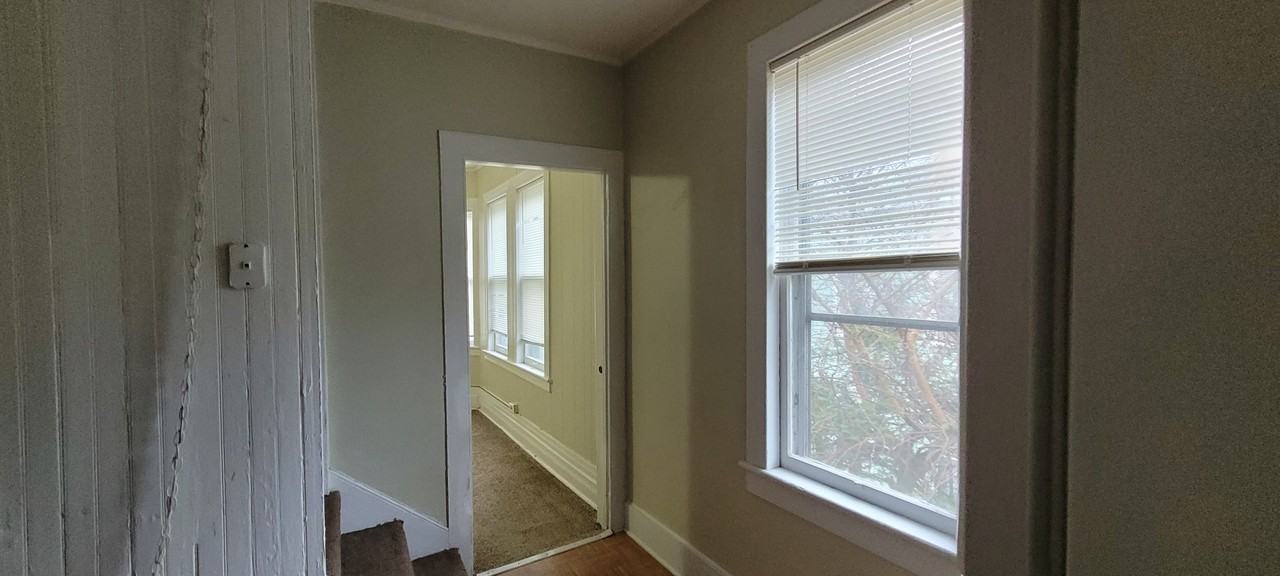 98 High St #98B - Photo 7 of 26