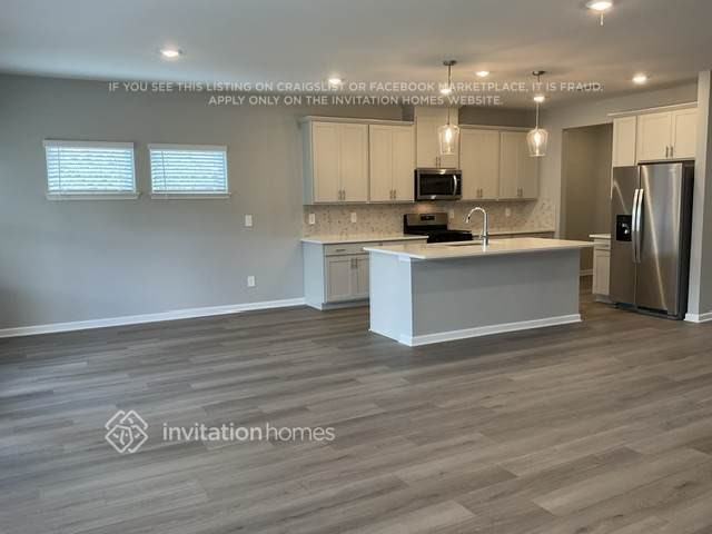 6931 Chester St - Photo 4 of 21