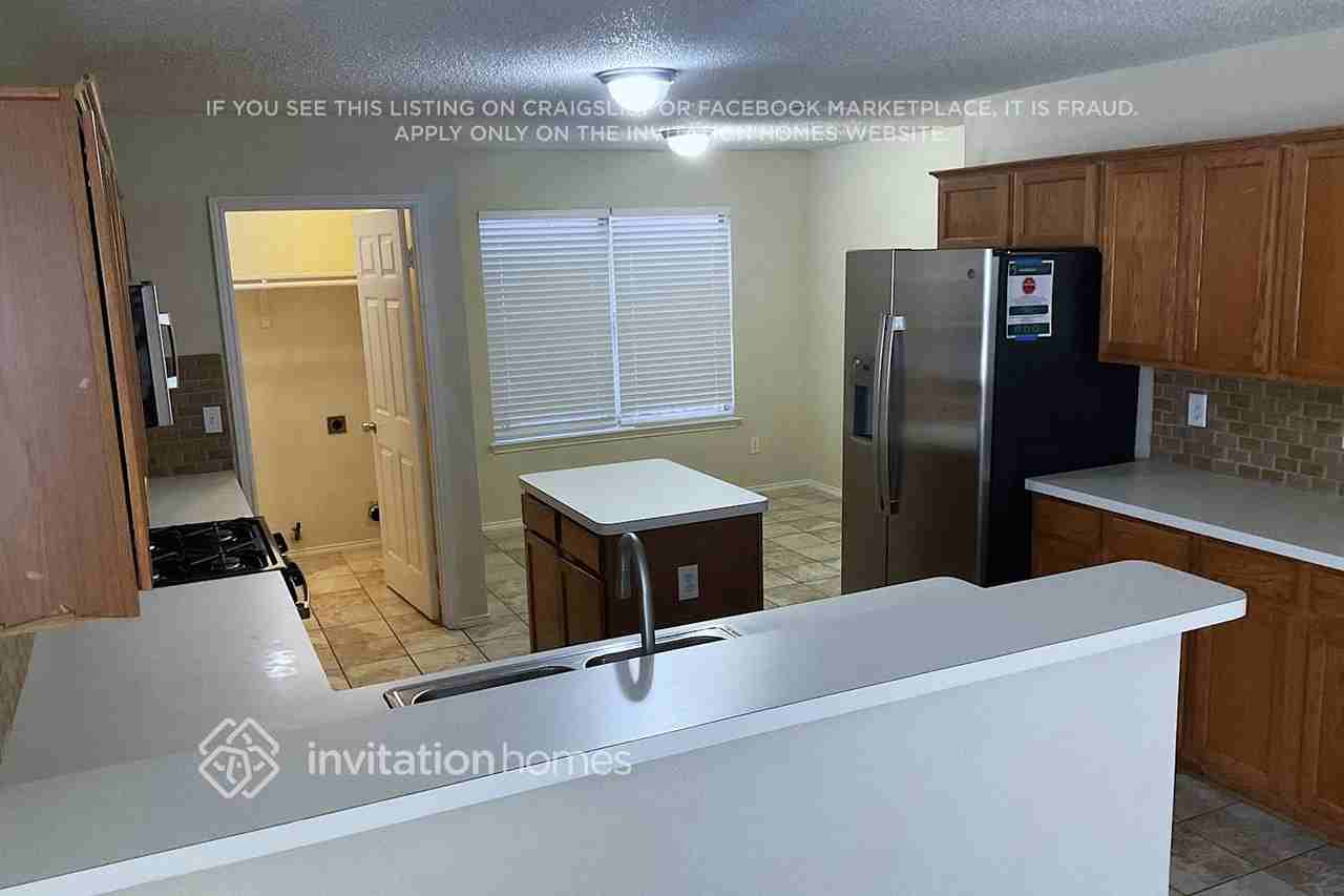 4409 Cordova Ln - Photo 3 of 22