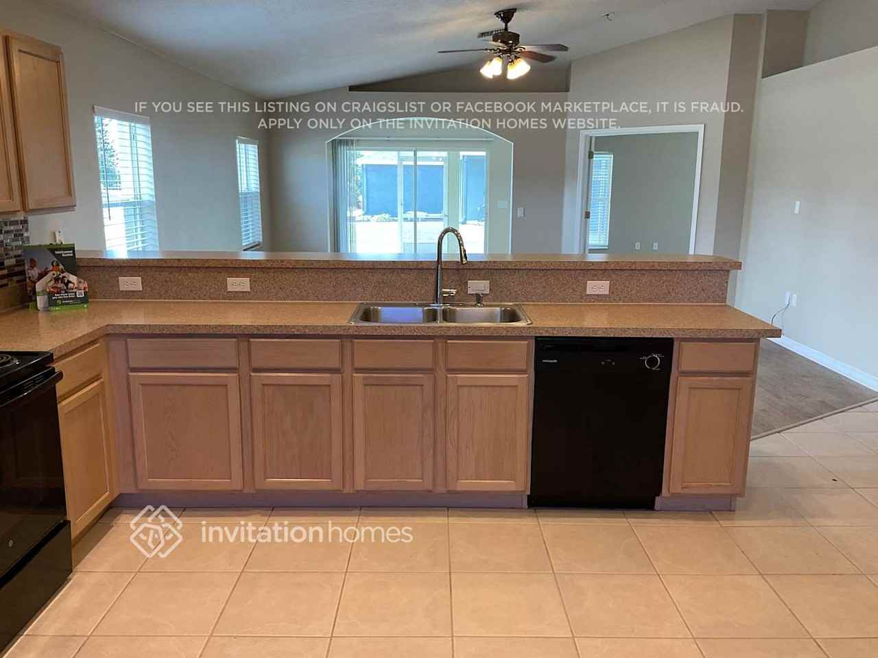 2048 Gloria Cir Ne - Photo 6 of 14