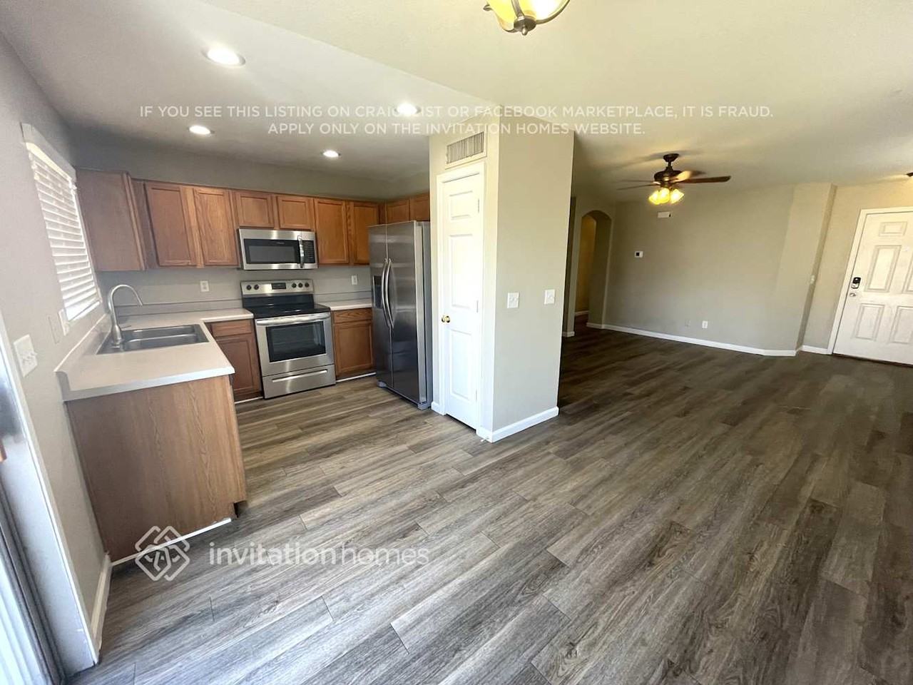 10910 E Wier Ave - Photo 3 of 13