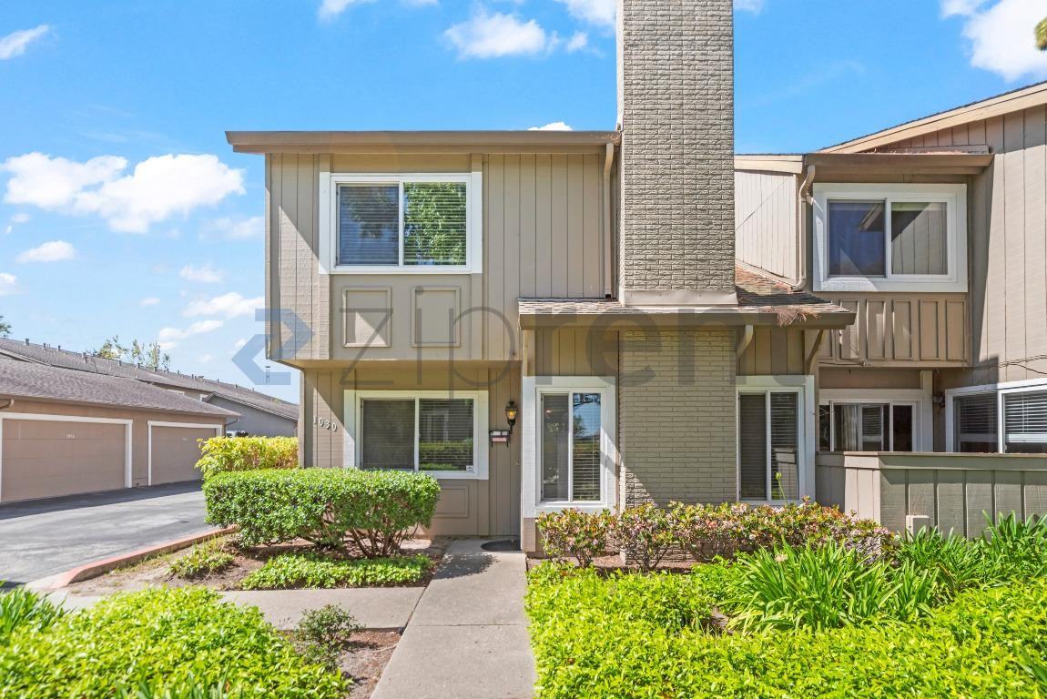 1030 Gull Ave - Photo 2 of 37