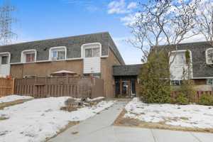 featured image of 303 Rue Hyman