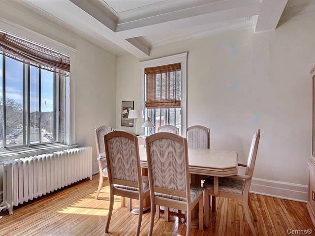 4168 Rue Sherbrooke O., app. 2 - Photo 3 of 11