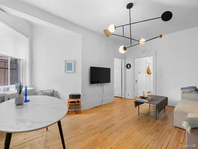 1381 Av. Greene, apt. 5 - Photo 2 of 10