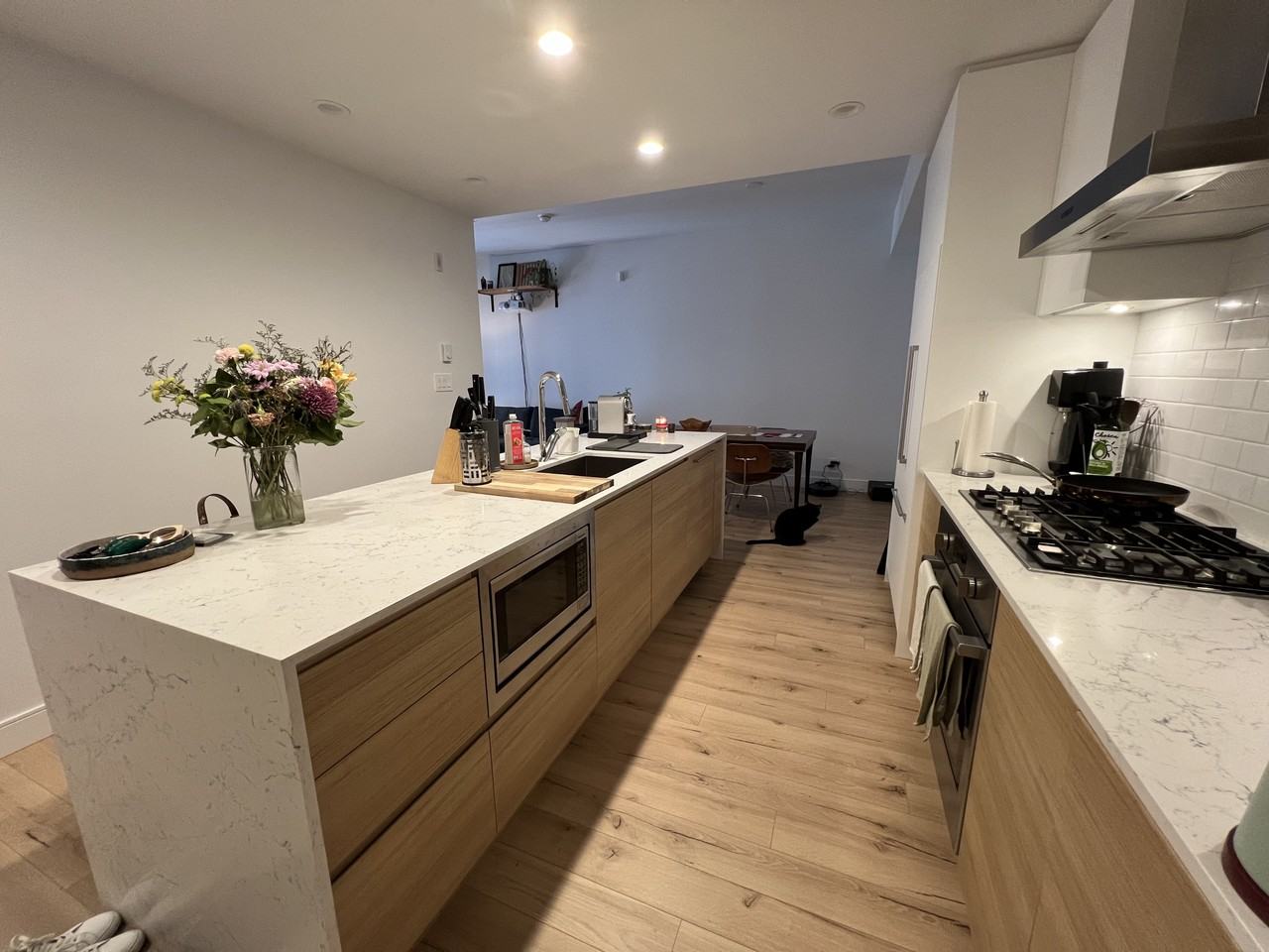 55 Klahanie Dr - Photo 3 of 24