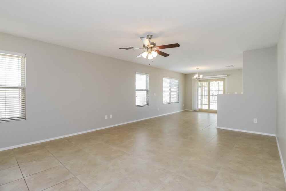 3047 W Dancer Ln - Photo 4 of 16