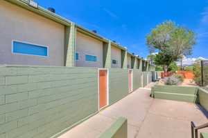 featured image of 4849 Gibson Blvd Se