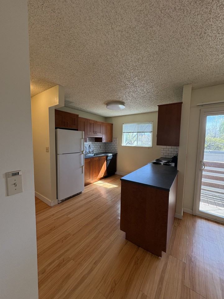 5910 Southeast 41st Avenue #2 - Photo 2 of 14