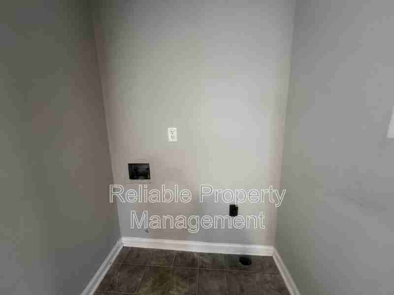 511 Buck Branch Dr - Photo 5 of 13