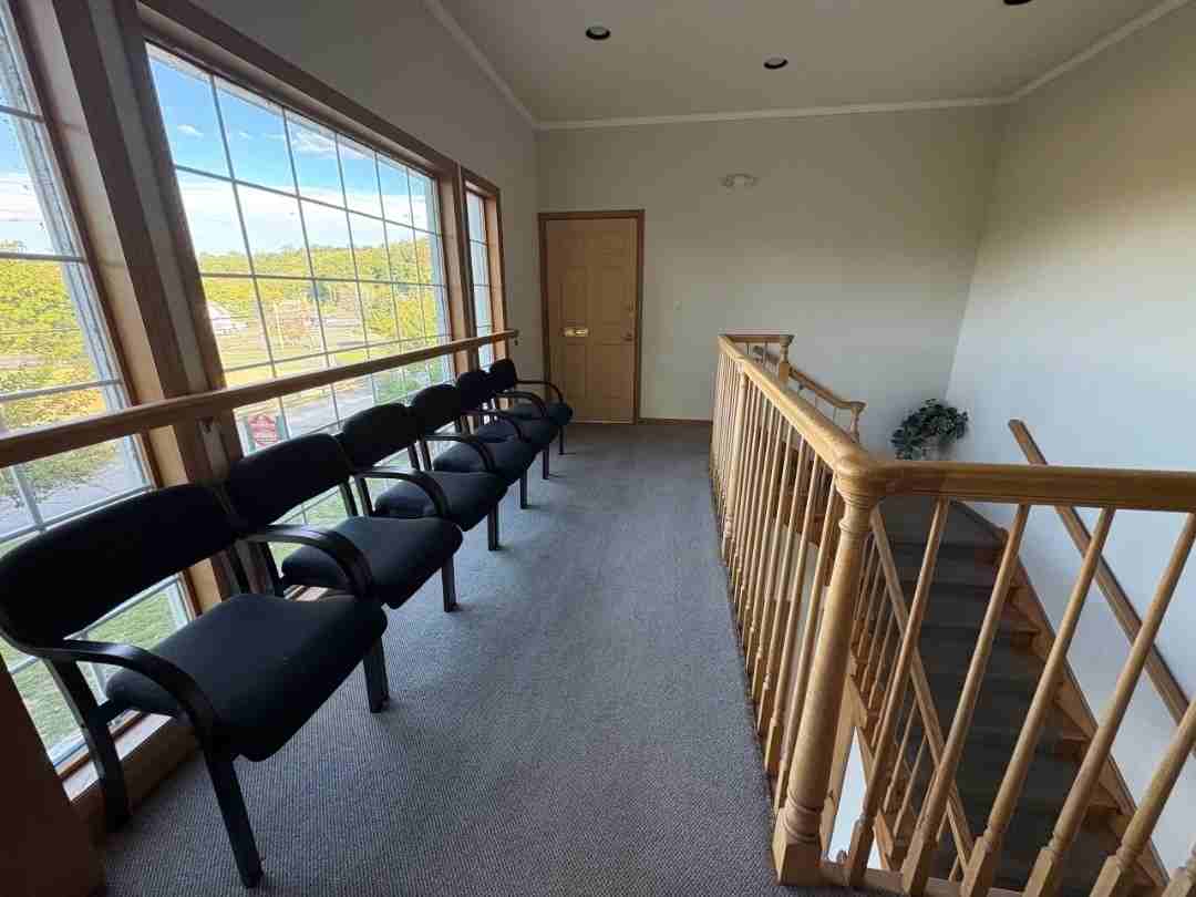 6 Apple Tree Lane - Photo 5 of 9