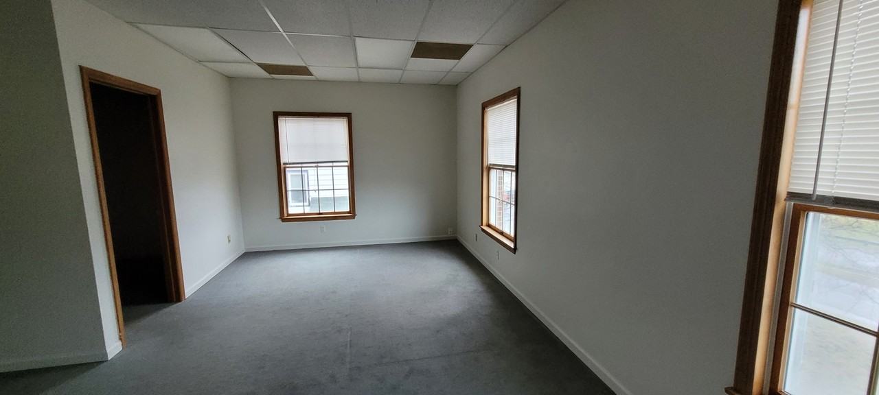 6 Apple Tree Lane - Photo 7 of 9